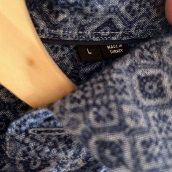 Hugo Boss Geometric 100% Linen Button Down Shirt Large - Picture 6 of 10